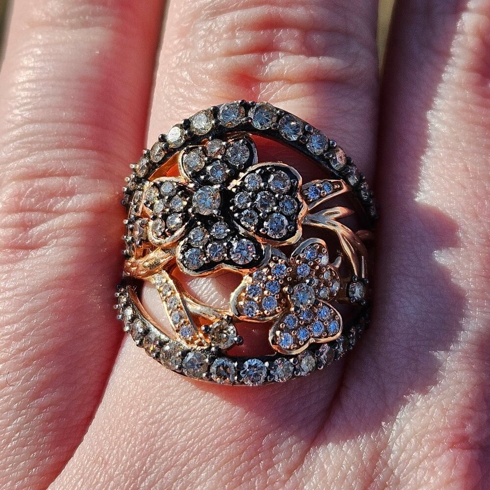 14K Yellow Gold Flower Levian Chocolate & White Diamond Cocktail Ring Size 7.25